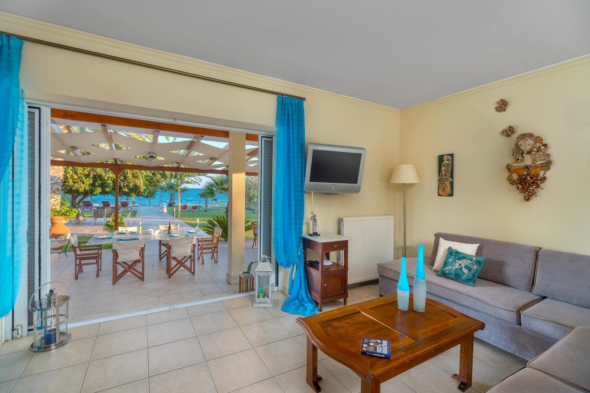 Maria'S Seaside Villa - House With 3 Rooms In Marathon, With Wonderful Exterior foto